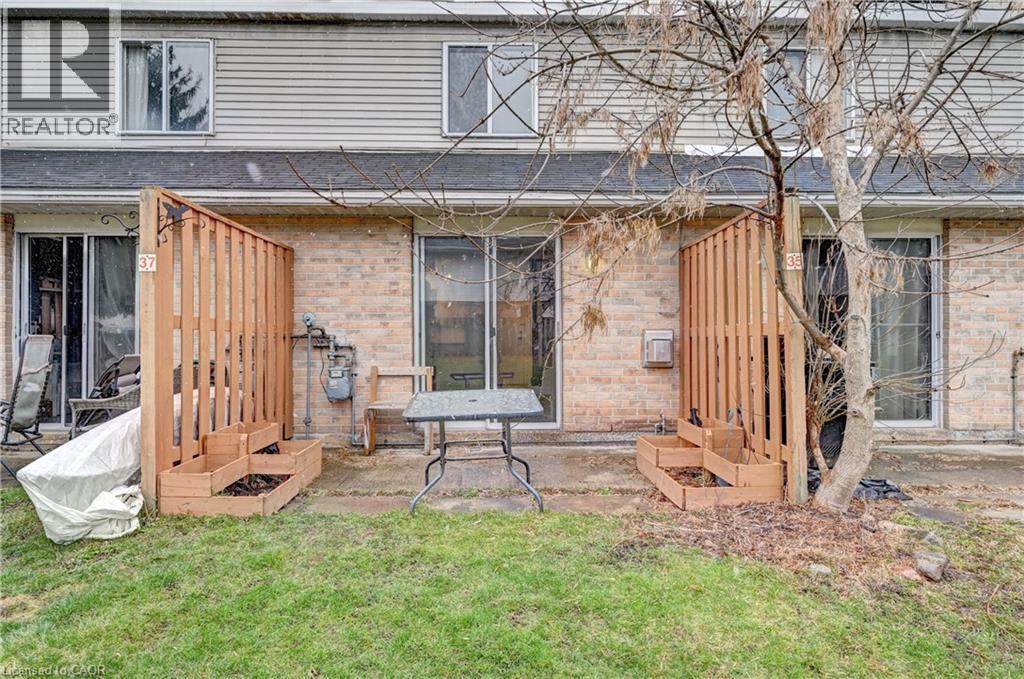 Photo 39 of 67 Valleyview Road Unit 37, Kitchener ON