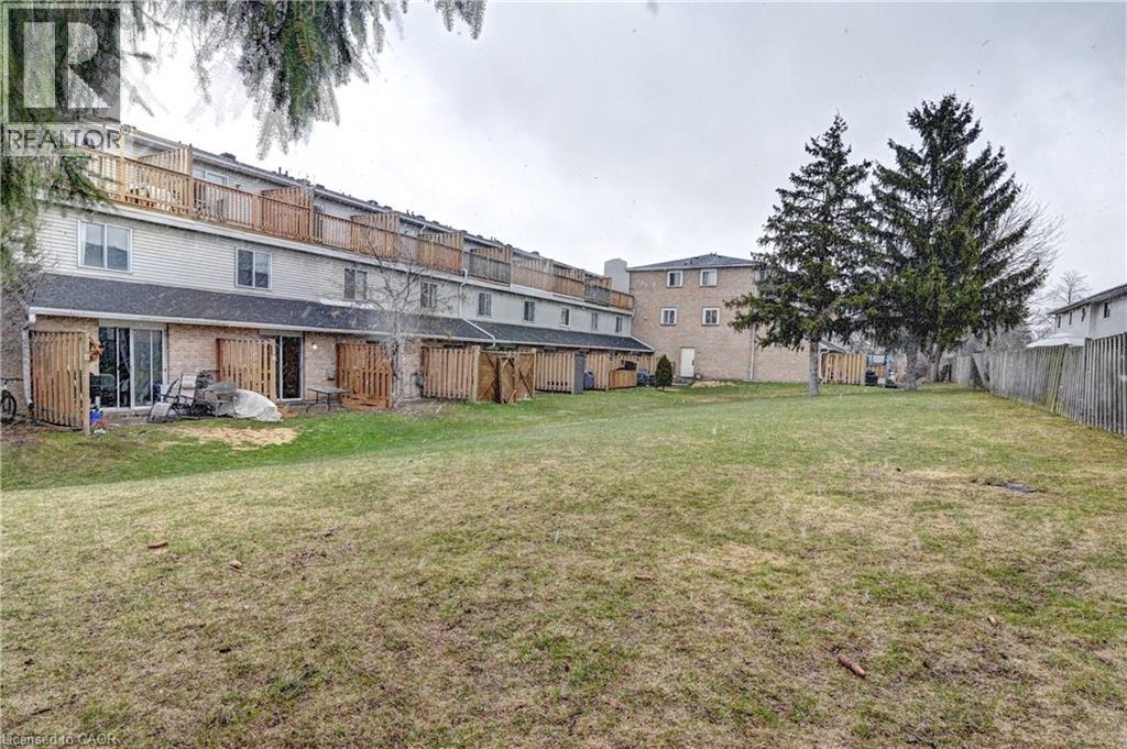 Photo 41 of 67 Valleyview Road Unit 37, Kitchener ON