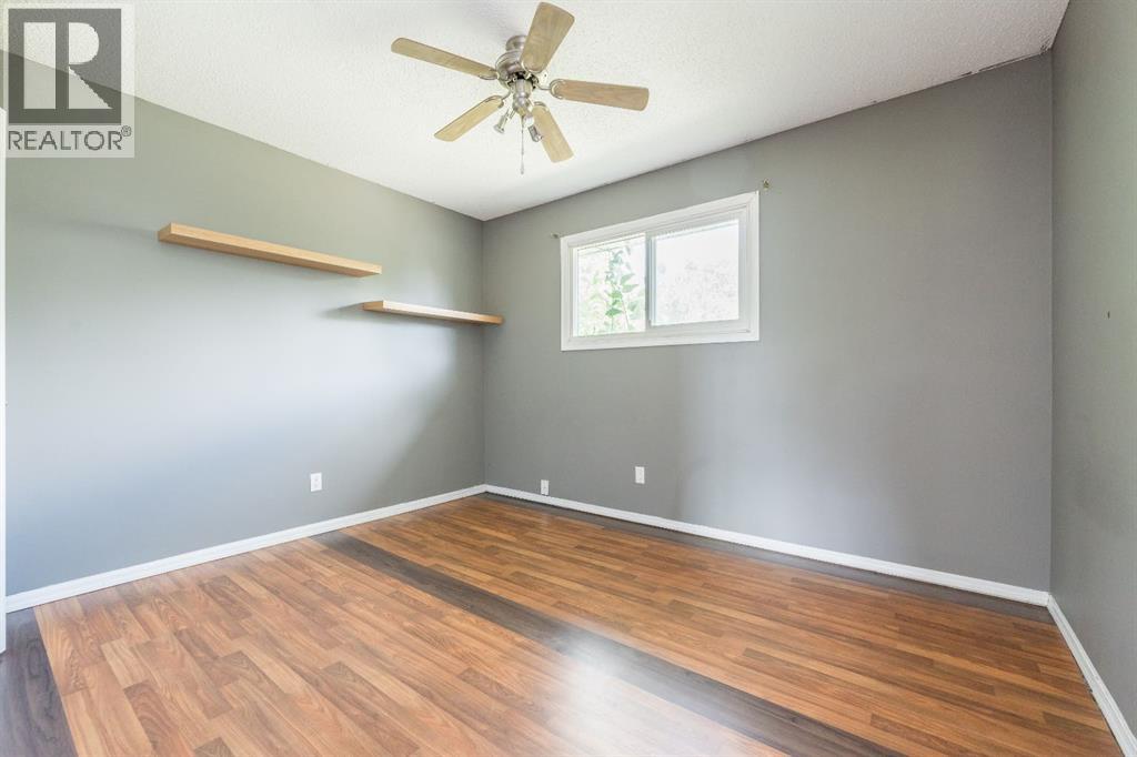 Single Family House Bungalow for Sale in   Avenue Mountview Grande Prairie 
