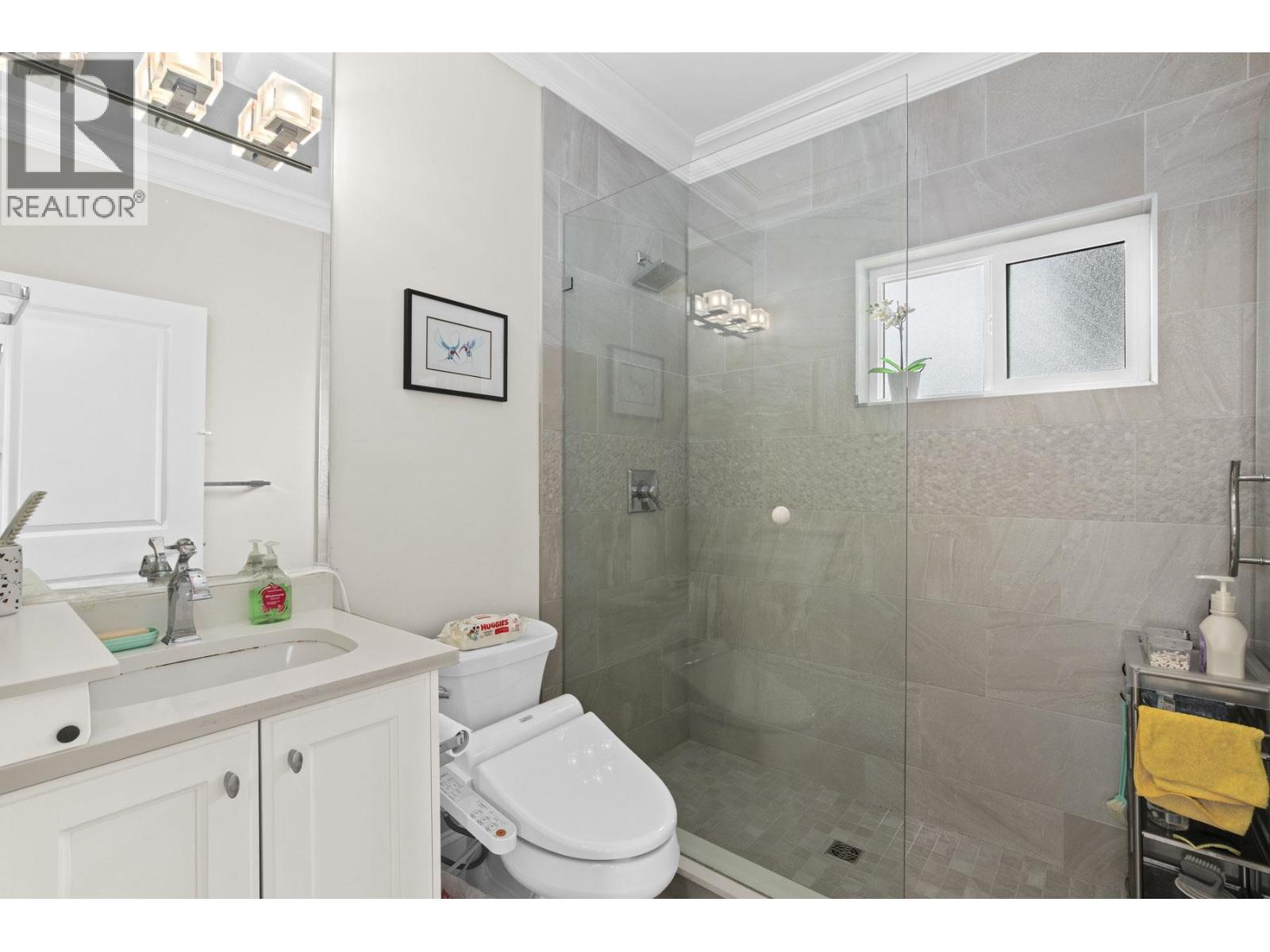 Photo 27 of 6326 Dawson Street, Burnaby BC