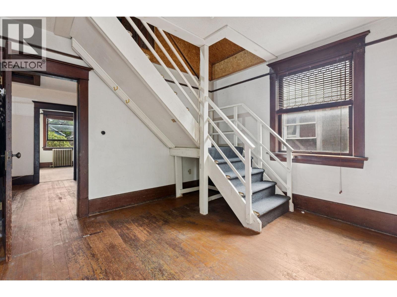 Photo 19 of 2680 Cambridge Street, Vancouver BC