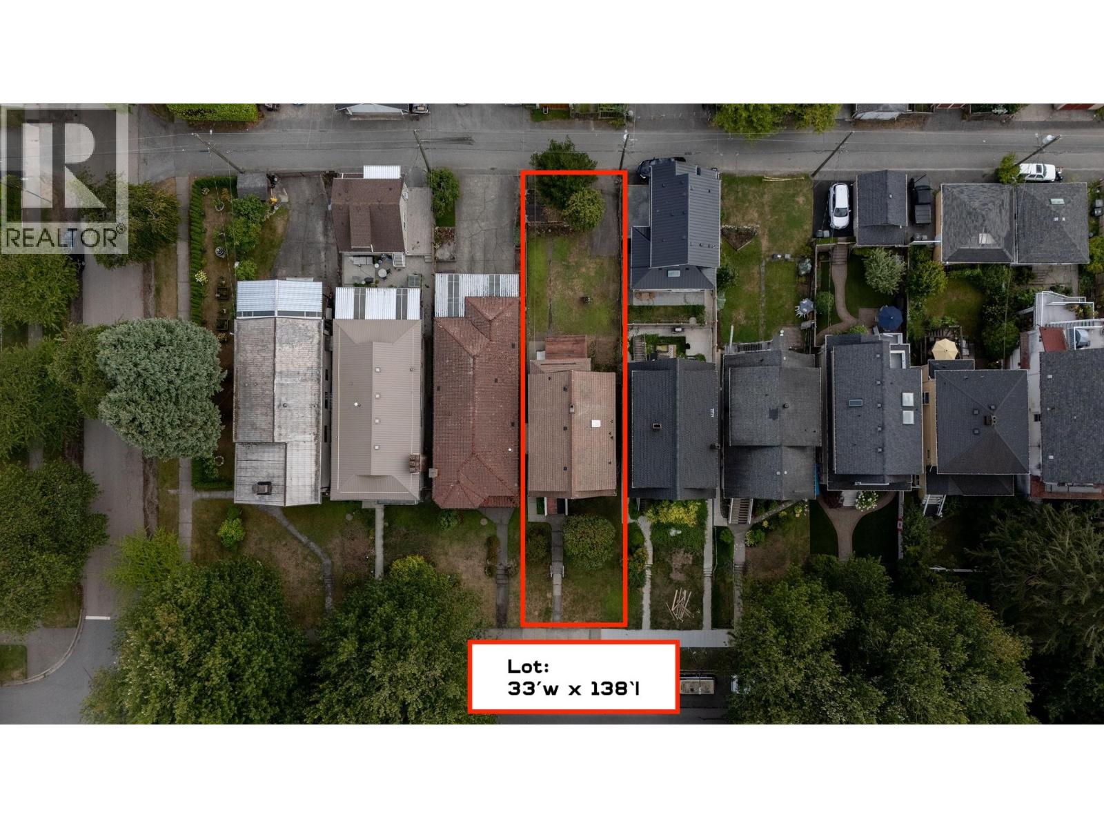 Photo 5 of 2680 Cambridge Street, Vancouver BC