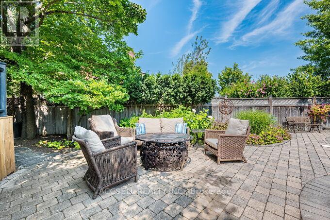 Photo 42 of 6785 Snow Goose Lane, Mississauga ON