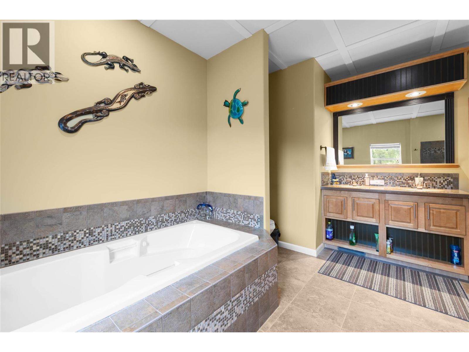 7629 BARNHARTVALE Road, Kamloops