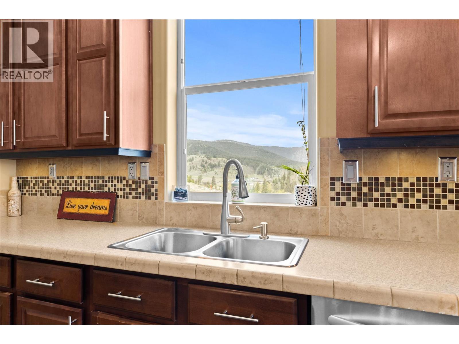 7629 BARNHARTVALE Road, Kamloops