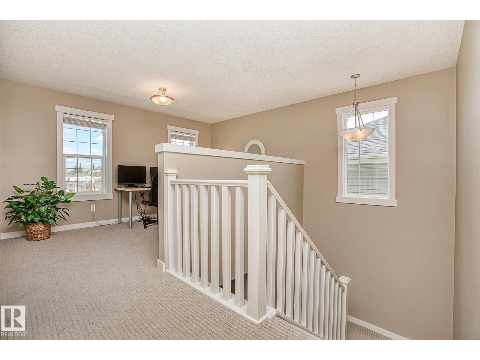Photo 74 of 711 Decoteau Wy Nw, Edmonton AB