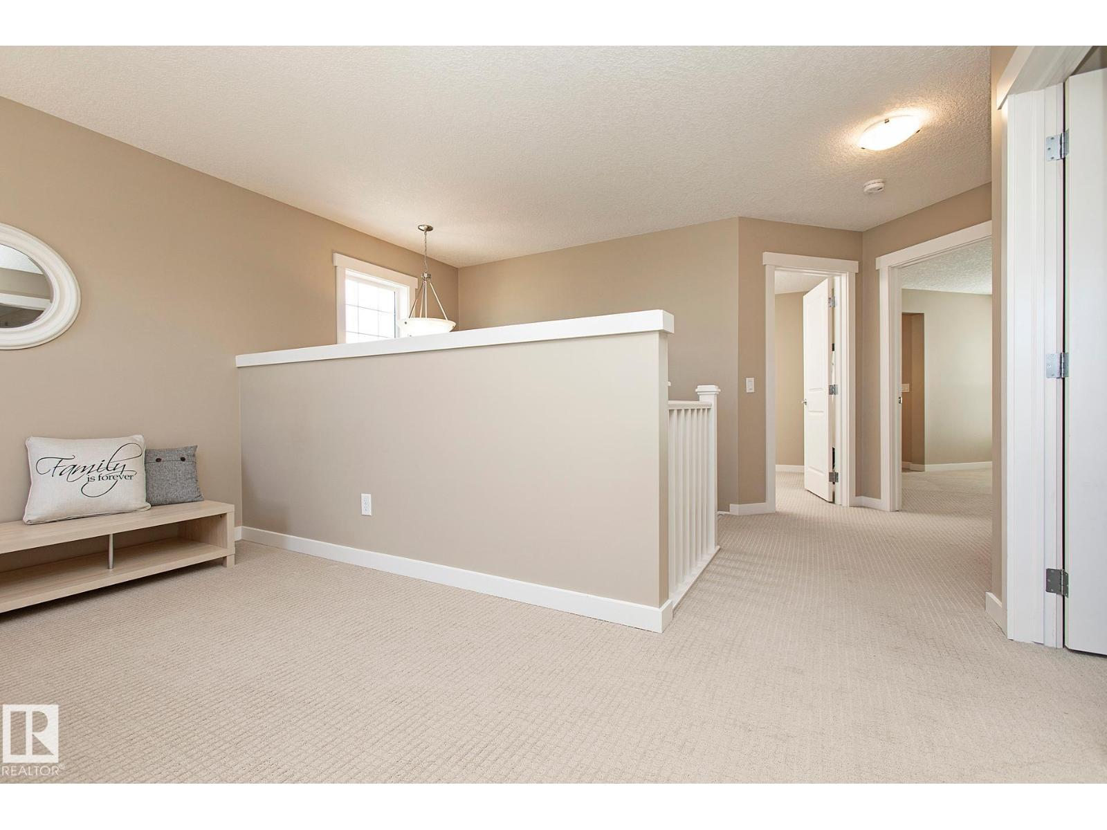 Photo 72 of 711 Decoteau Wy Nw, Edmonton AB
