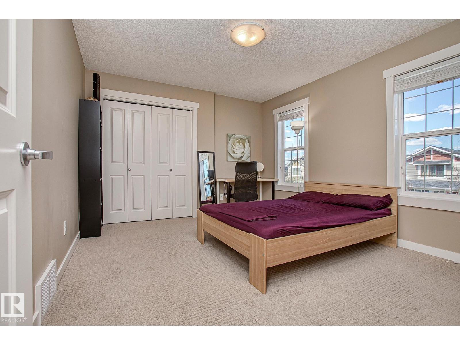 Photo 43 of 711 Decoteau Wy Nw, Edmonton AB