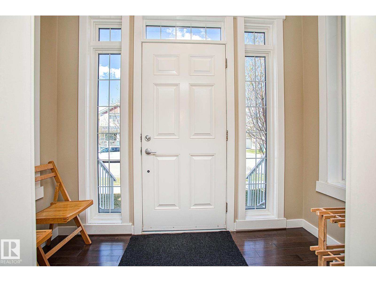 Photo 61 of 711 Decoteau Wy Nw, Edmonton AB
