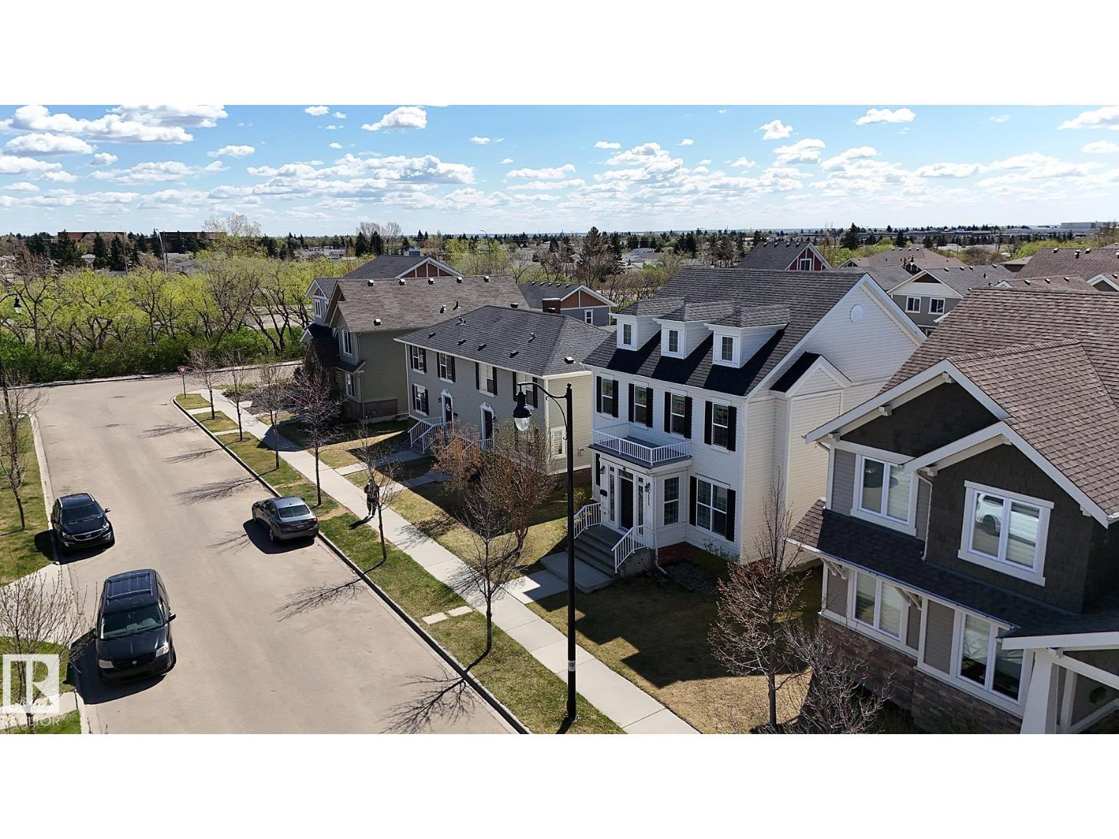 Photo 68 of 711 Decoteau Wy Nw, Edmonton AB