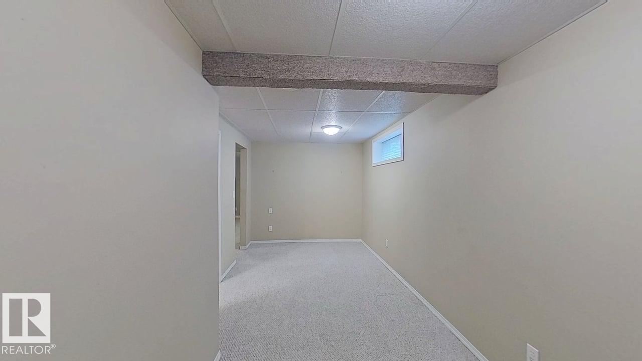 Photo 24 of 51 9718 176 St Nw, Edmonton AB