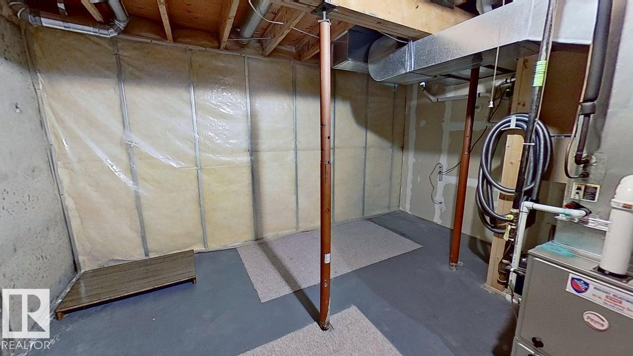 Photo 30 of 51 9718 176 St Nw, Edmonton AB