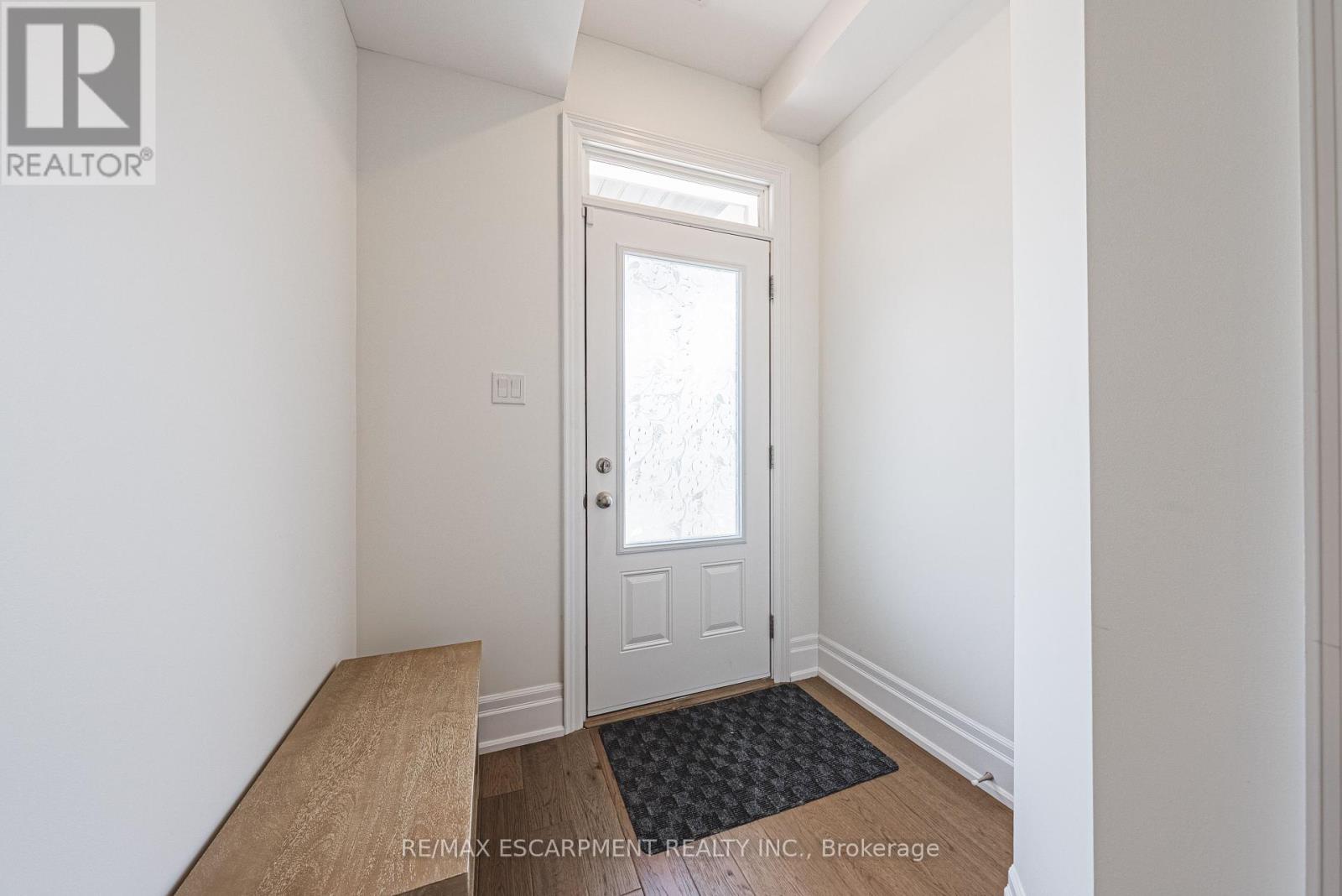 Photo 3 of 6 111 Wilson Street E, Hamilton ON