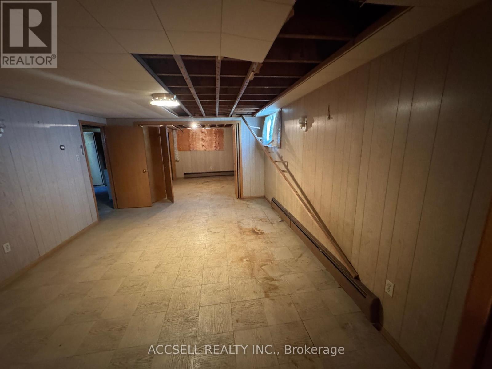 Photo 12 of 31 Lyman Street, London East ON