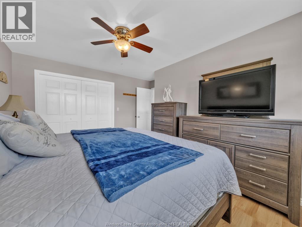 Photo 43 of 127 Mccallum Drive, Kingsville ON
