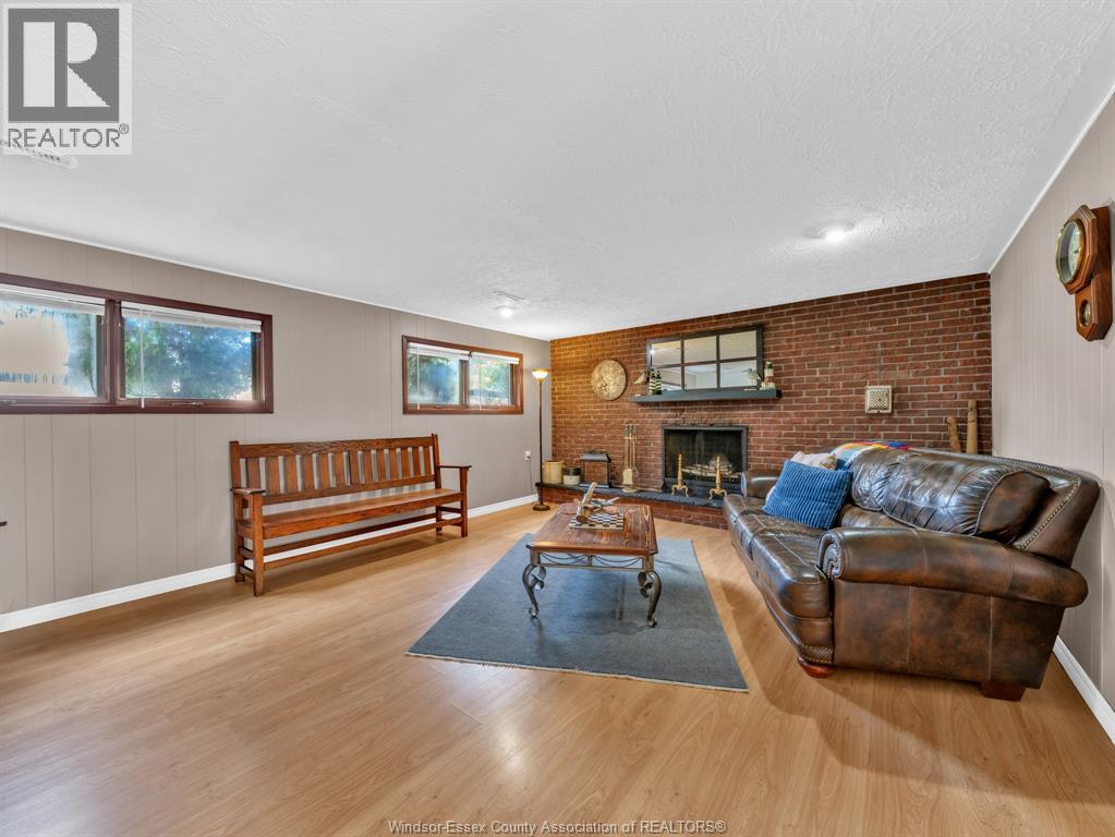 Photo 47 of 127 Mccallum Drive, Kingsville ON