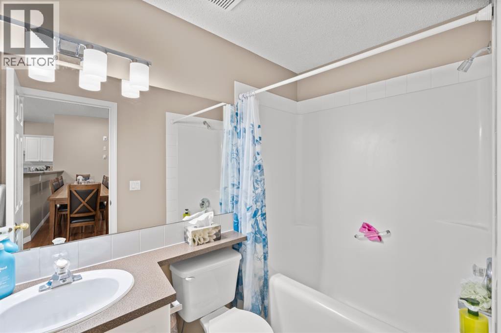 Single Family House for Sale in    Avenue SW Beltline Calgary 