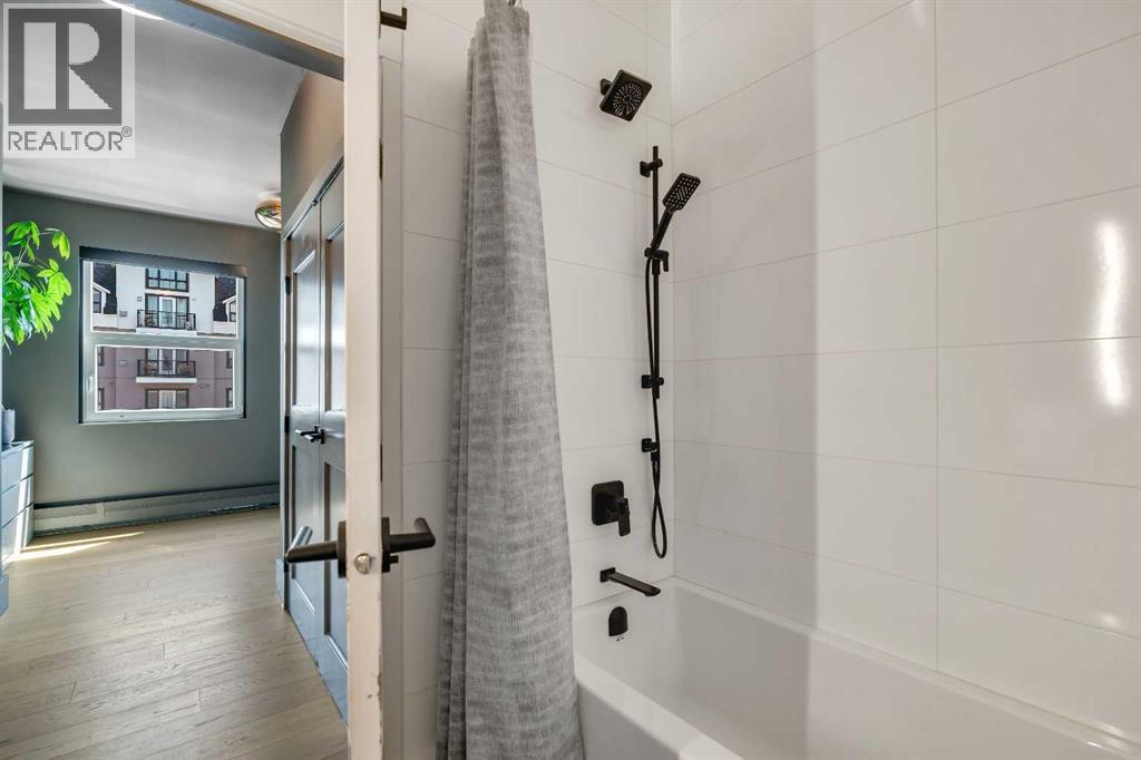 Single Family House for Sale in   Avenue SE Mission Calgary 