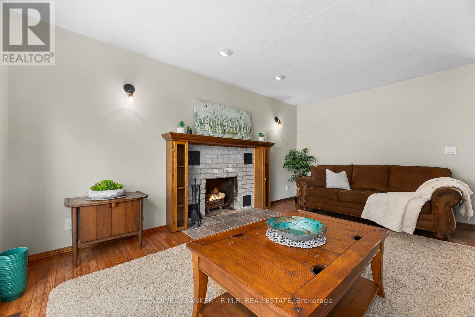 Photo 44 of 550 Angeline Street N, Kawartha Lakes ON