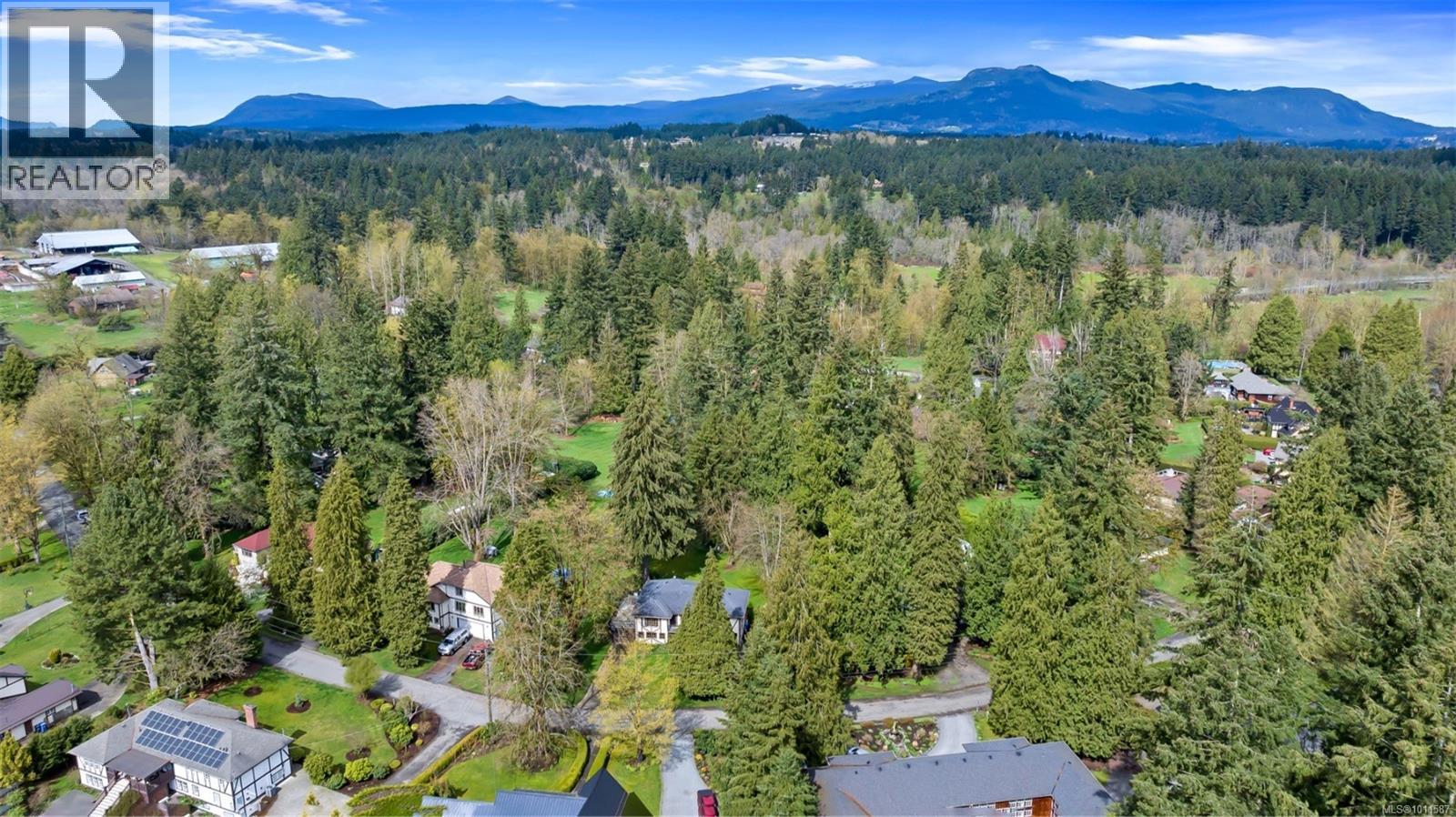 Photo 25 of 4752 Fairbridge Dr, Duncan BC