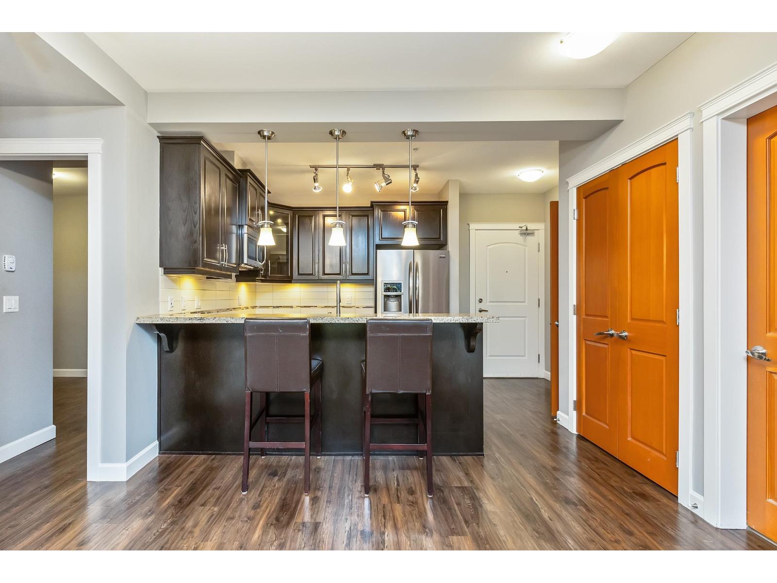 Photo 6 of 429 8288 207 A Street, Langley BC