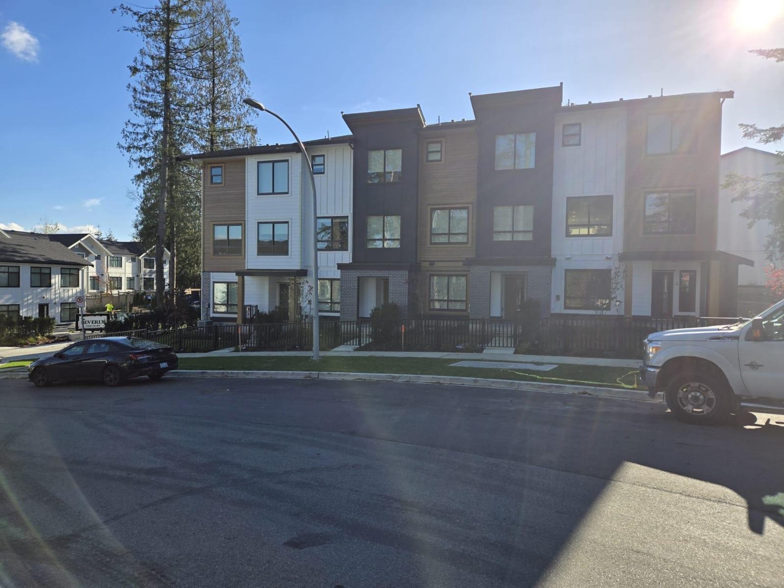 Photo 18 of 38 17538 100 Avenue, Surrey BC