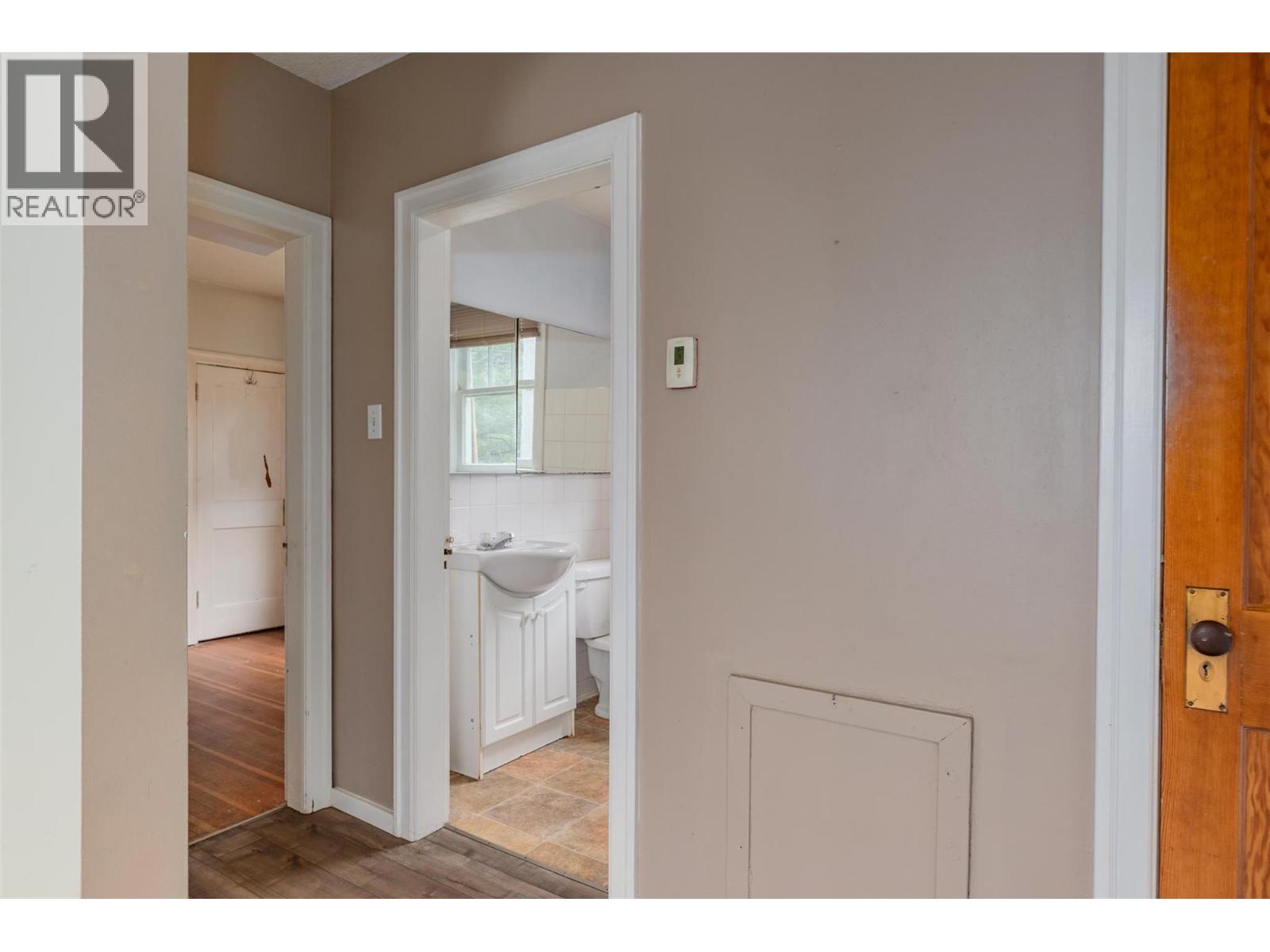 132 Reservoir Road, Trail