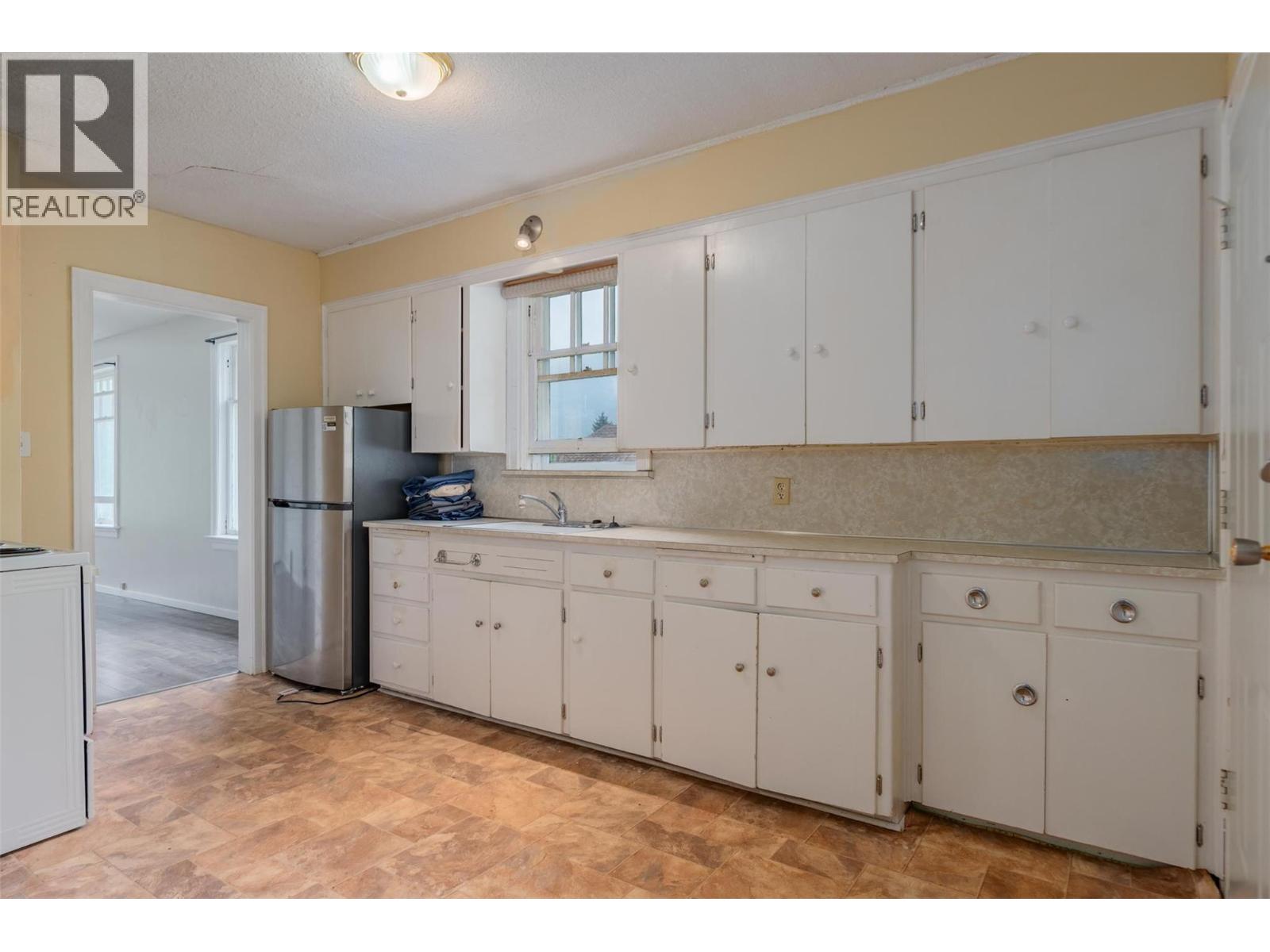 132 Reservoir Road, Trail