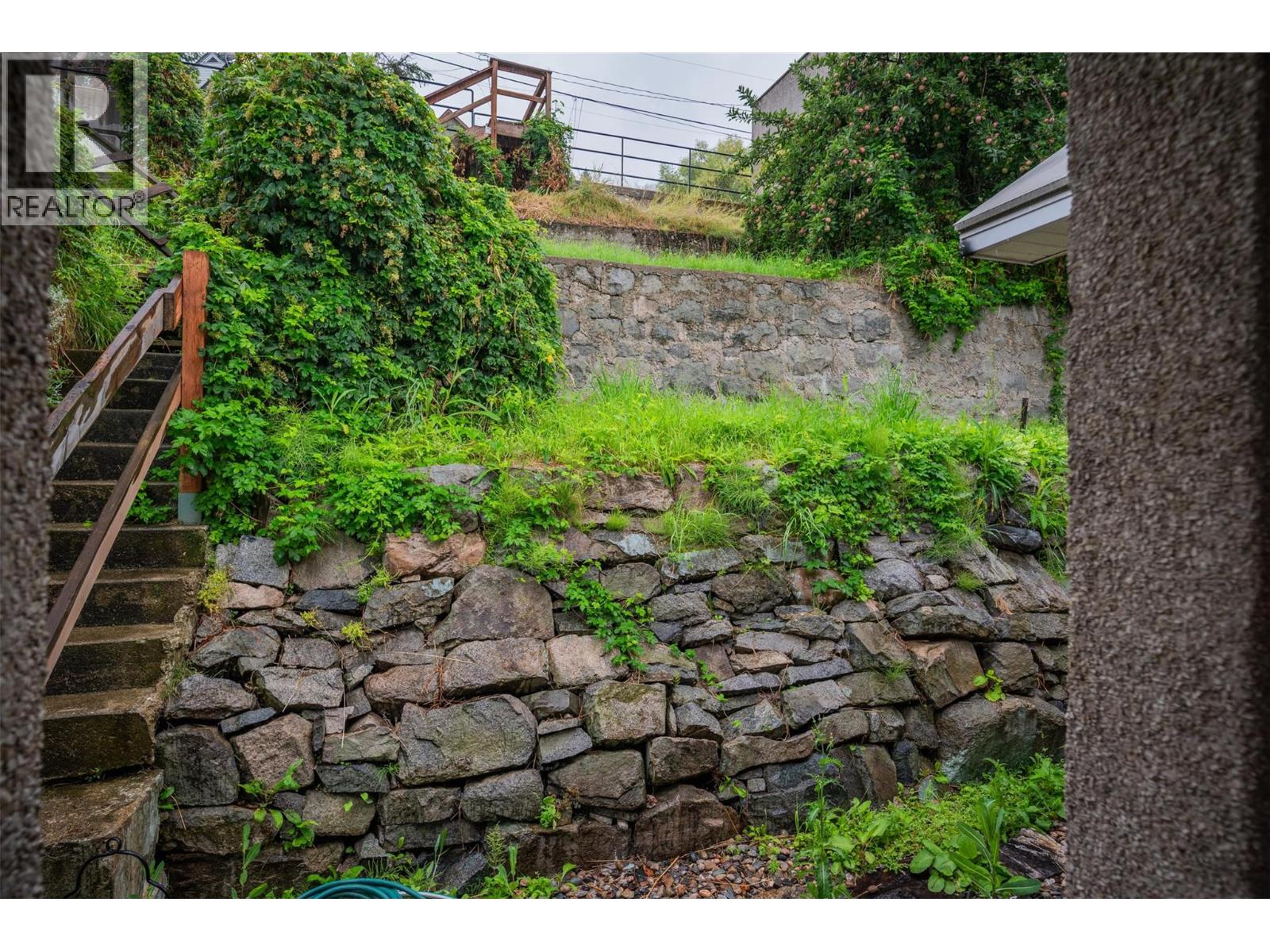 132 Reservoir Road, Trail