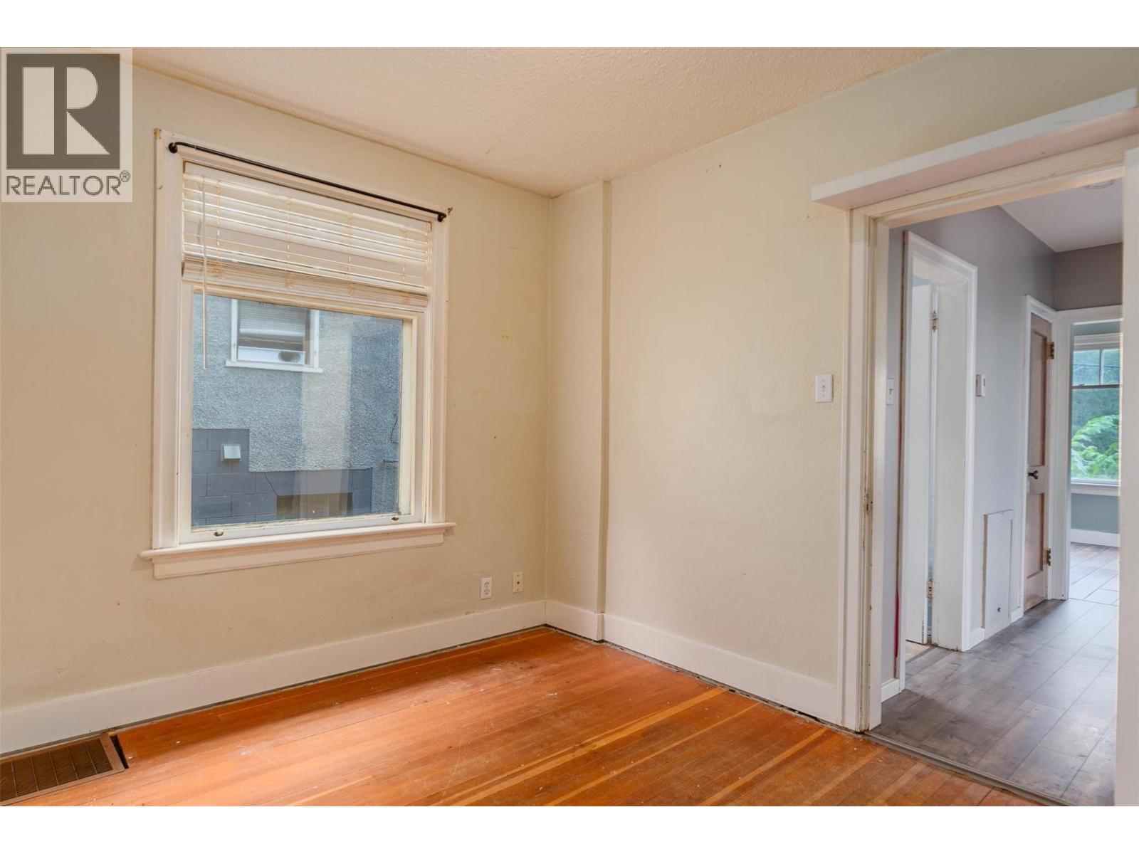 132 Reservoir Road, Trail