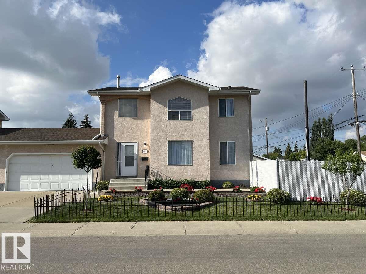Photo 1 of 15210 103 Av Nw, Edmonton AB