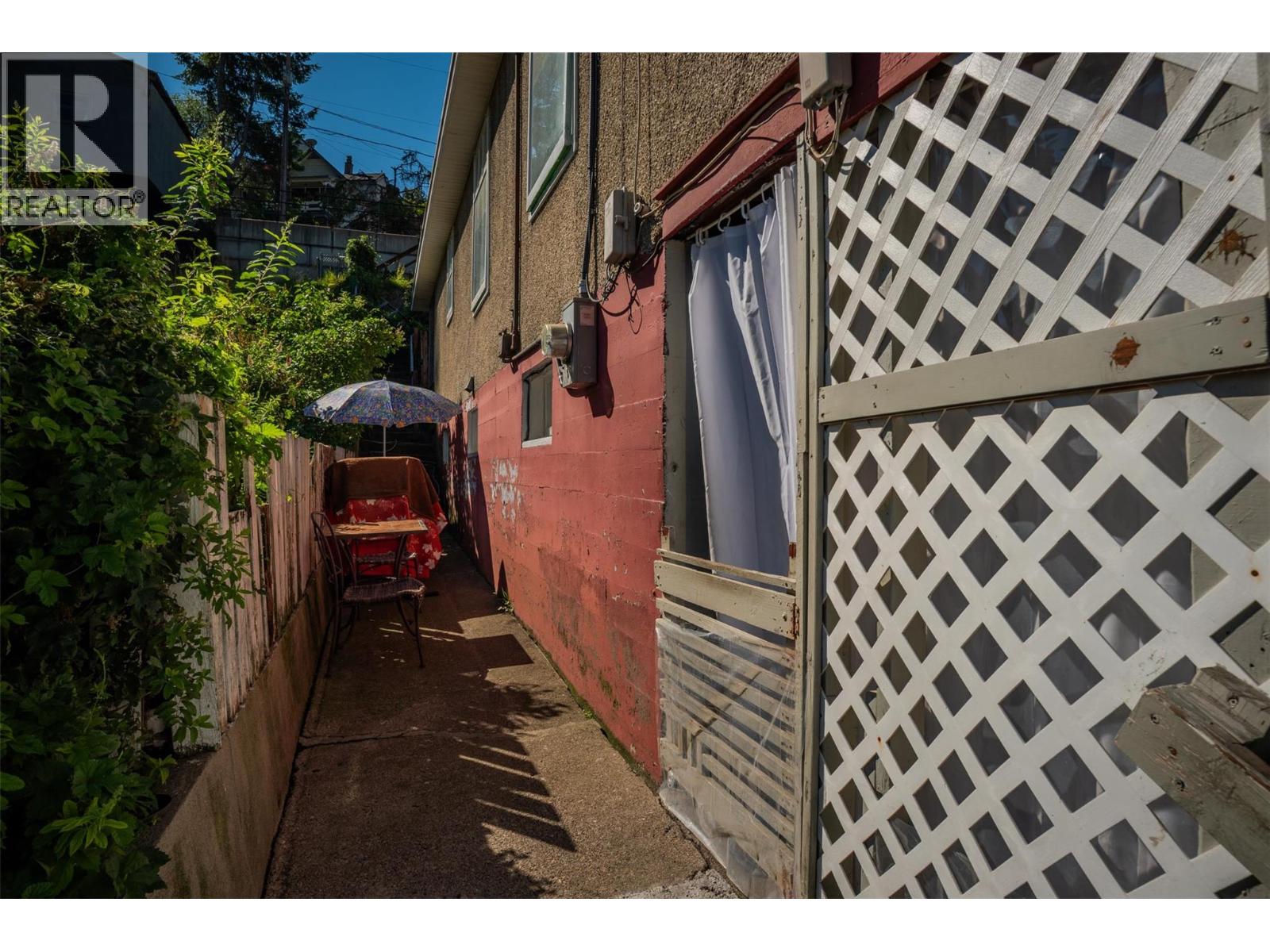 132 Reservoir Road, Trail