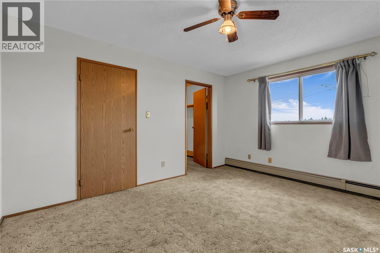 Photo 11 of 302 918 Argyle Avenue, Saskatoon SK