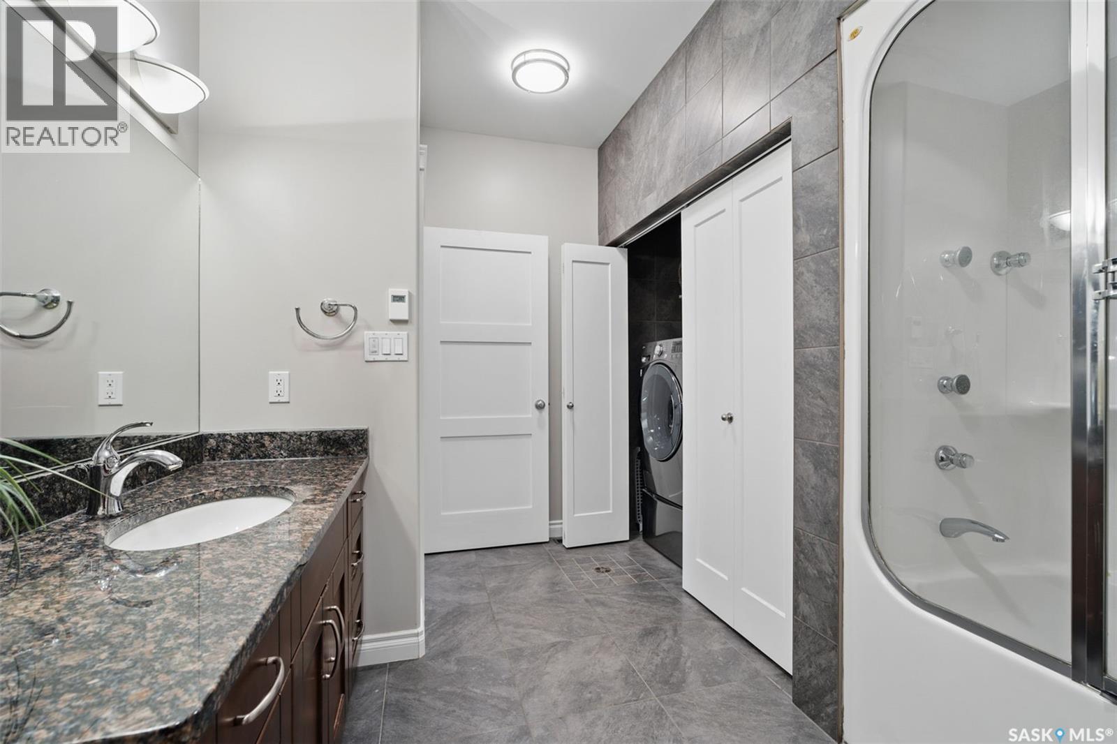 Photo 1 of 116 Hilliard Street E, Saskatoon SK