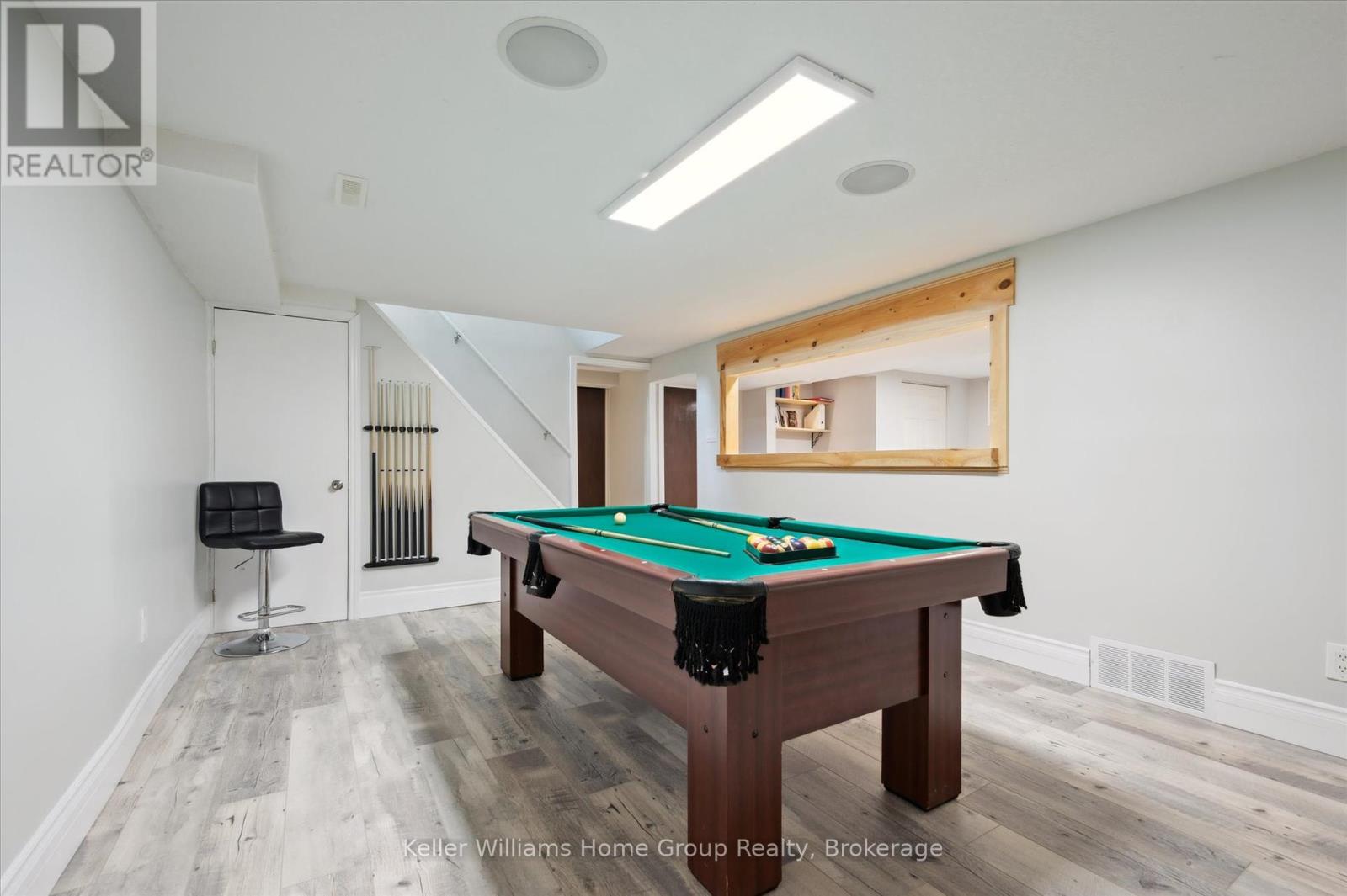 Photo 23 of 37 Victoria Crescent, Centre Wellington ON
