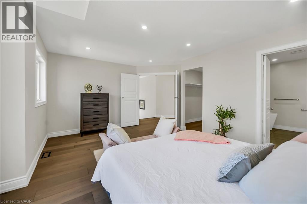 Photo 21 of 40 Davinci Boulevard, Hamilton ON