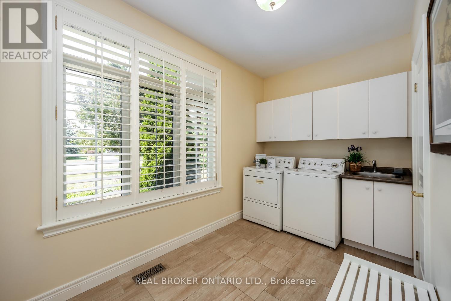 Photo 16 of 7 Virtue Court, Clarington ON