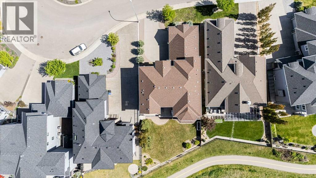 Single Family House for Sale in  Cranarch Heights SE Cranston Calgary 