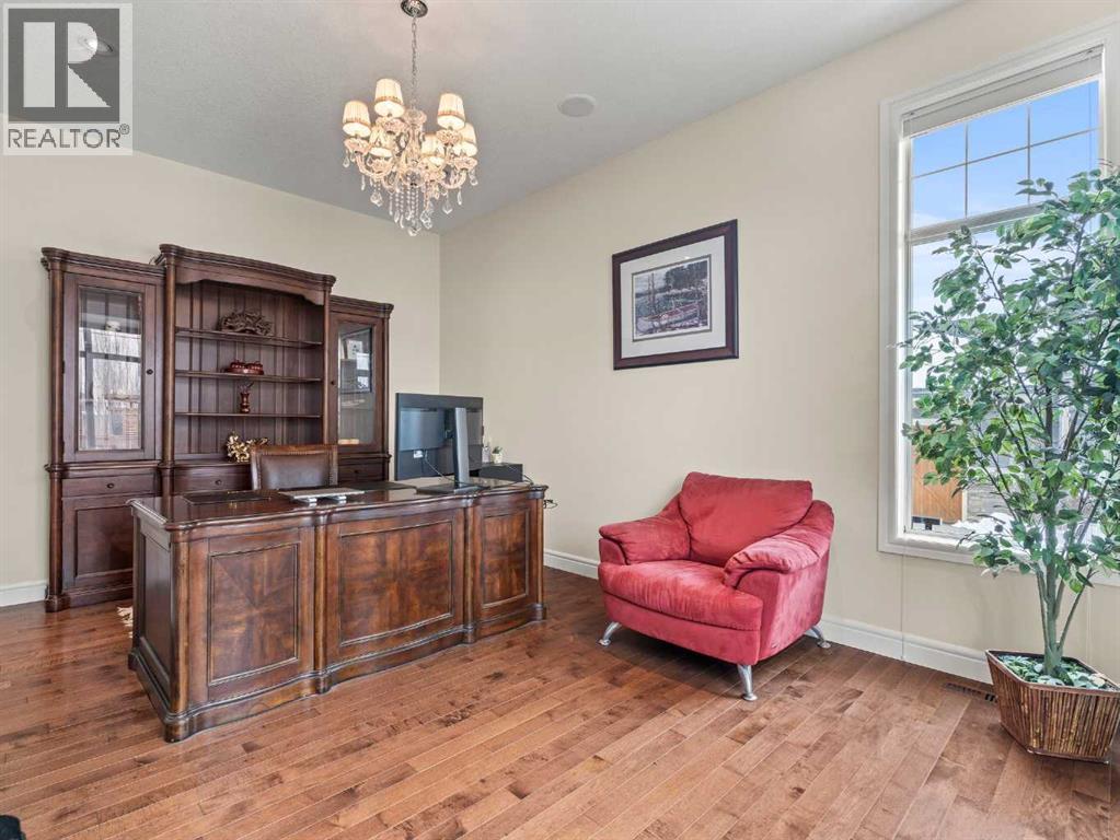 Single Family House for Sale in  Cranarch Heights SE Cranston Calgary 
