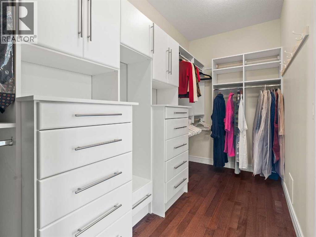 Single Family House for Sale in  Cranarch Heights SE Cranston Calgary 
