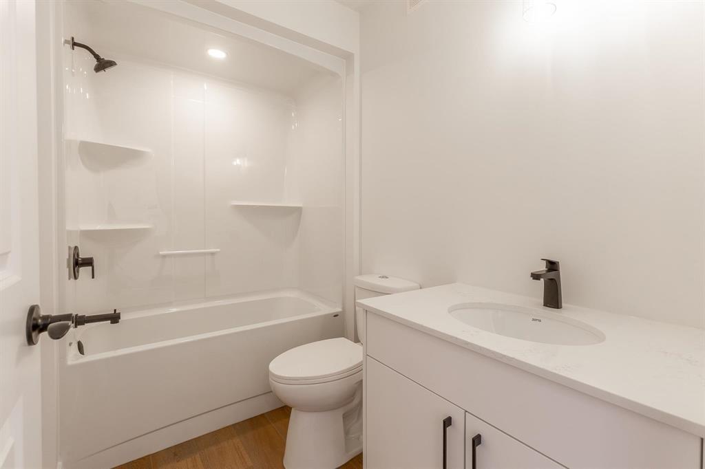Photo 2 of 111 Champagne Street, Ste Anne MB