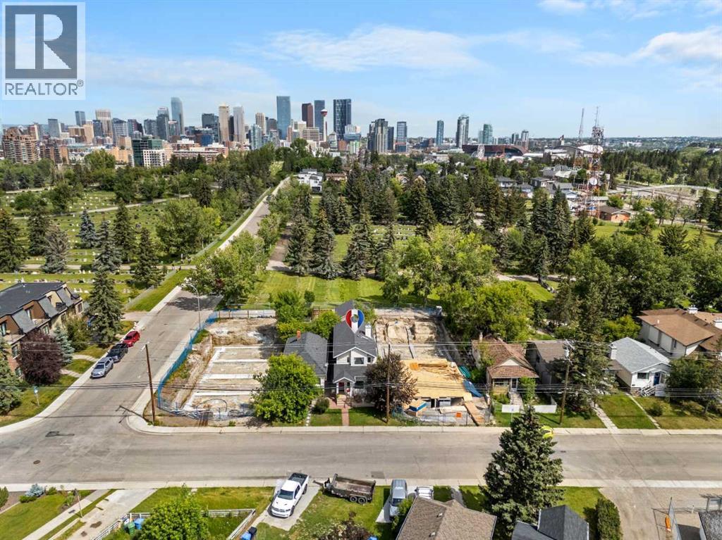 Single Family House for Sale in   Avenue SW Erlton Calgary 