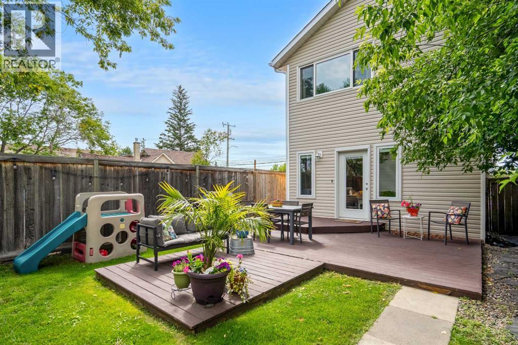 Single Family House for Sale in   Avenue SW Erlton Calgary 