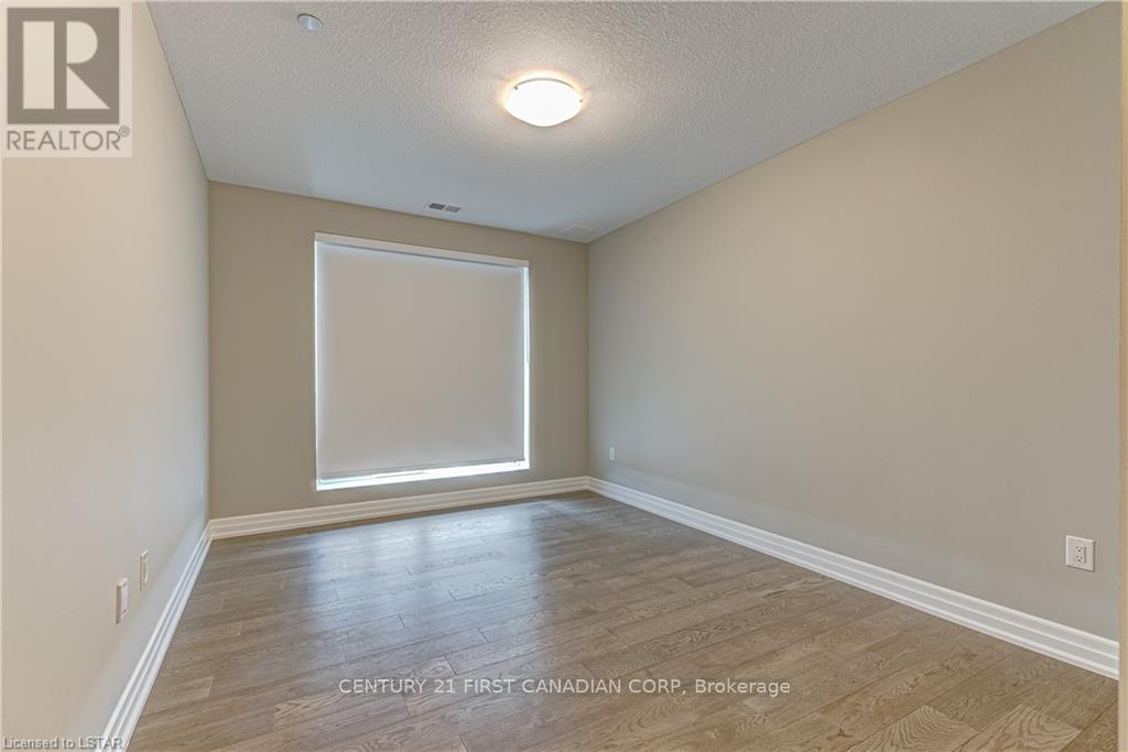 Photo 16 of 811 480 Callaway Road, London North ON