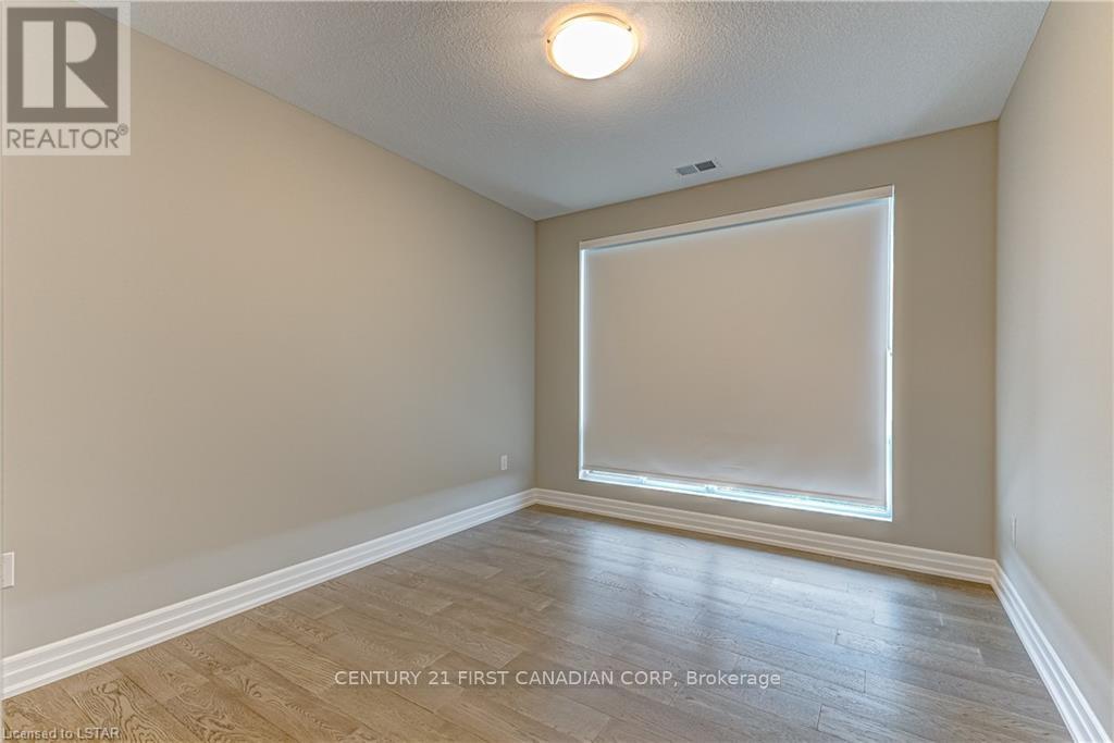 Photo 15 of 811 480 Callaway Road, London North ON