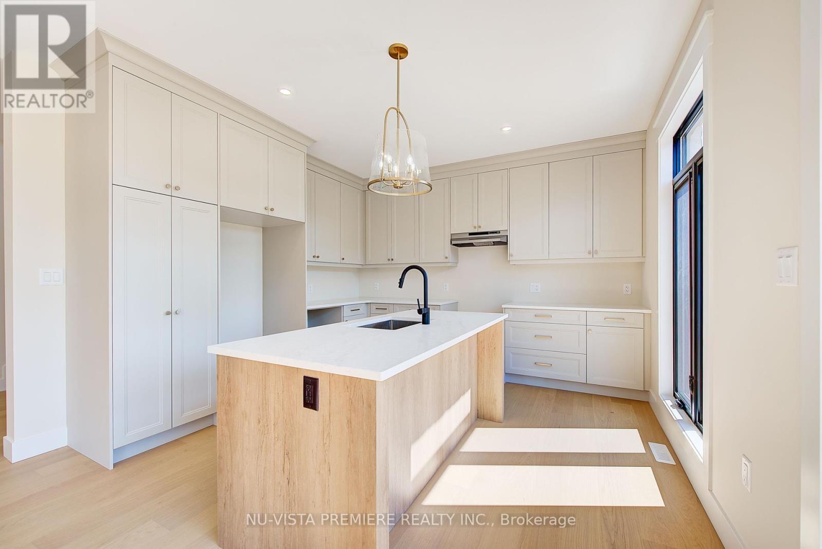 Photo 14 of 121 Harvest Lane, Thames Centre ON