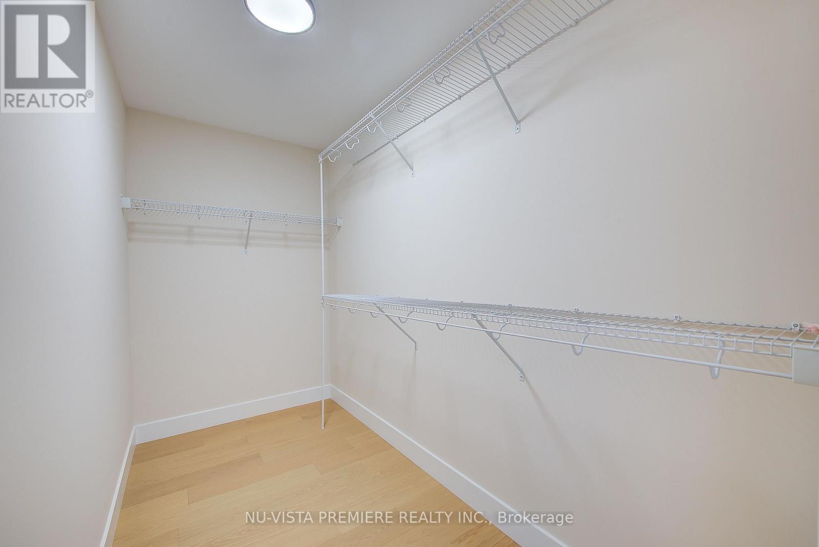 Photo 29 of 121 Harvest Lane, Thames Centre ON