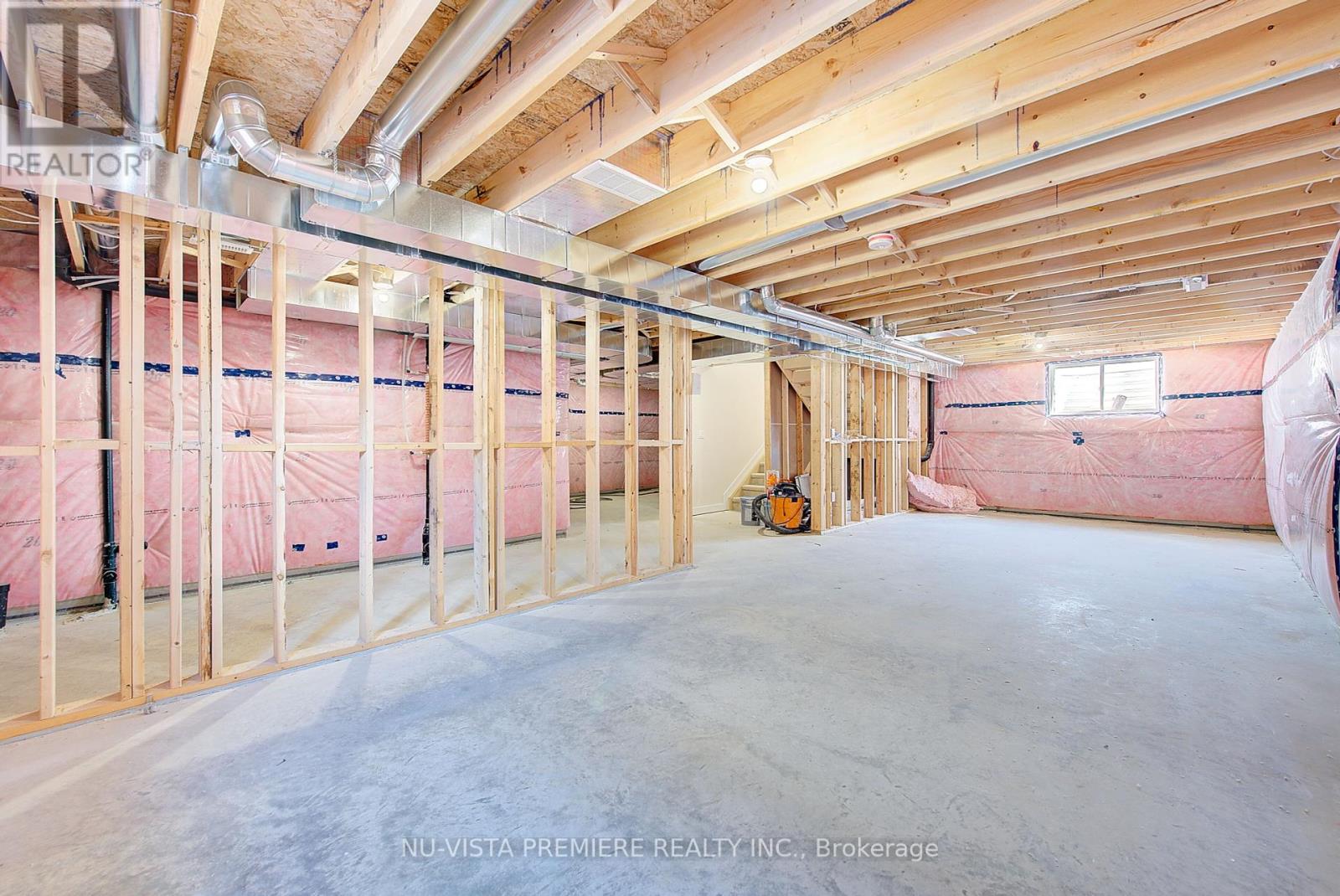 Photo 39 of 121 Harvest Lane, Thames Centre ON