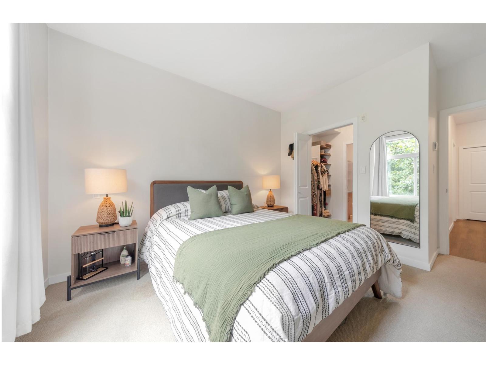 Photo 36 of 311 33318 E Bourquin Crescent, Abbotsford BC