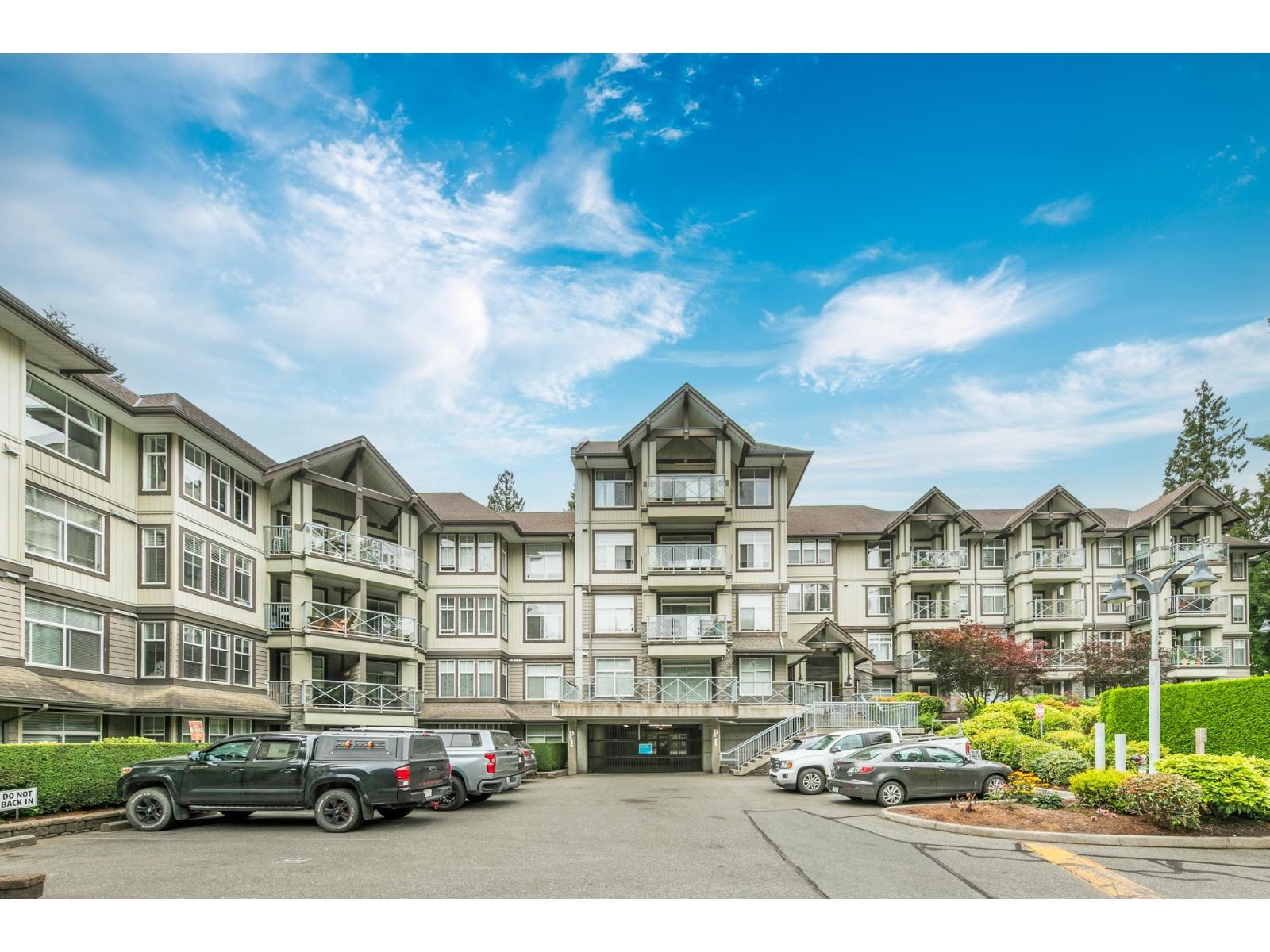 Photo 23 of 311 33318 E Bourquin Crescent, Abbotsford BC